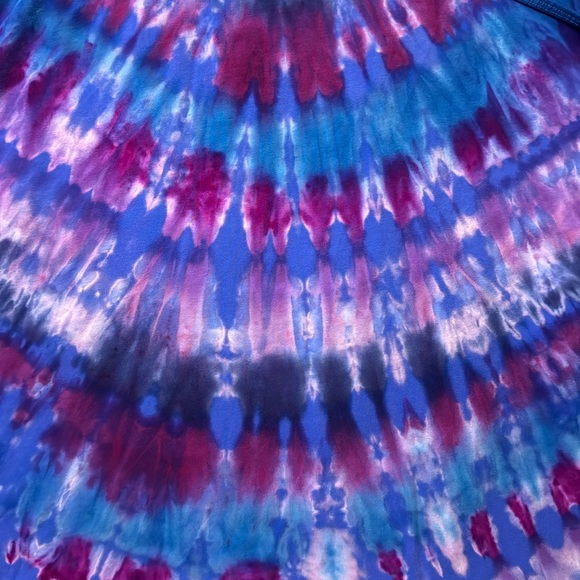 Free People Movement Hot Shot Mini Size Medium NEW Blue Tie Dye - Picture 5 of 6